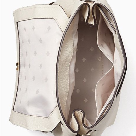 ♠️NWT♥️ Kate Spade Naomi bagpack - Picture 4 of 7